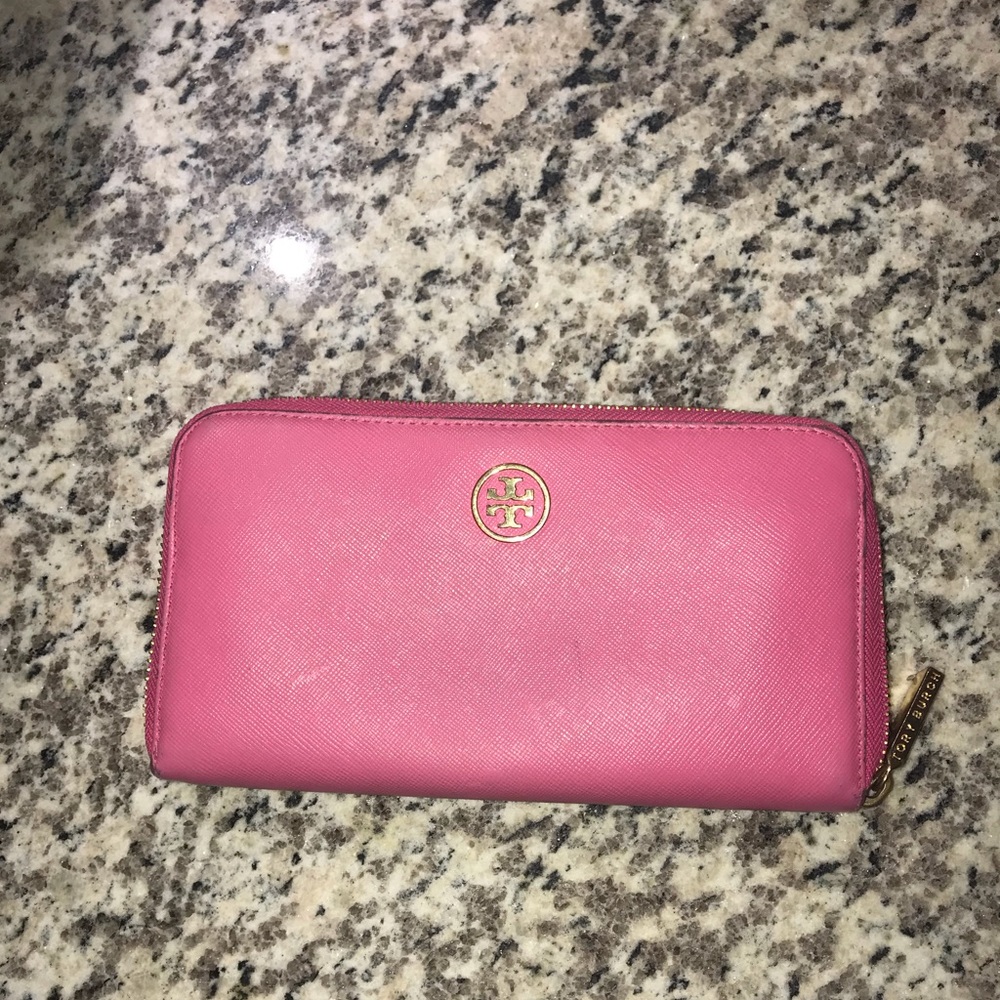 Tory Burch wallet